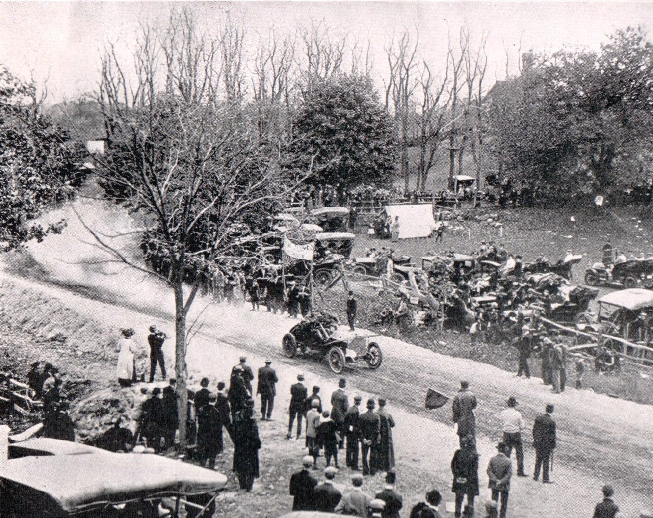Woodbury Turn 1908 #6 Isotta Shot from the Church