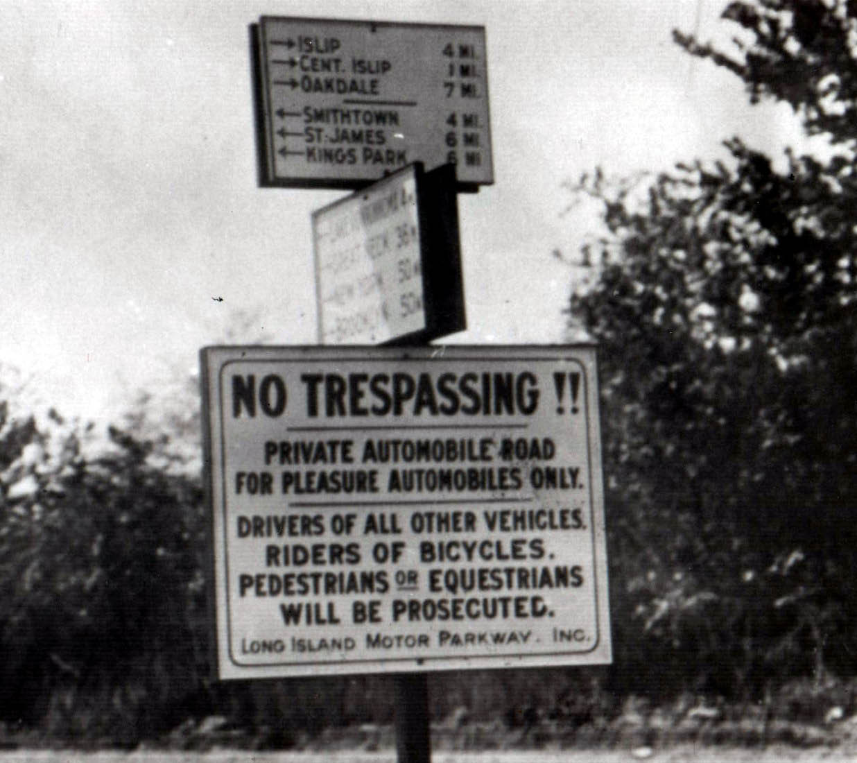 Truck #3  Long Island Motor Parkway Sign Passenger Cars Only