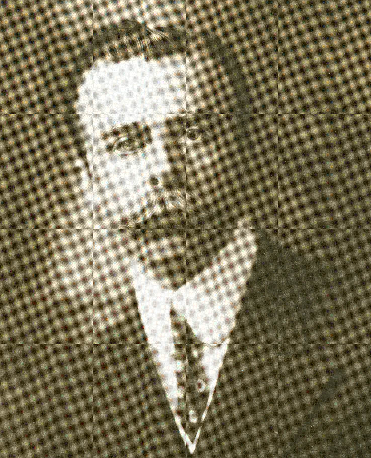 Clarence Mackay