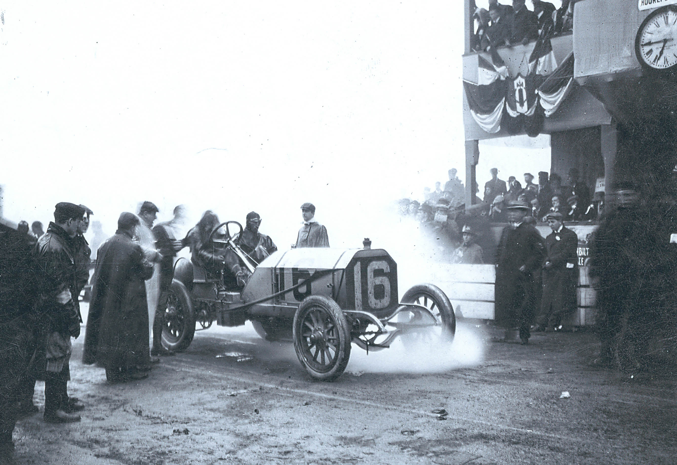 1908 Vanderbilt Cup Race #16 Locomobile