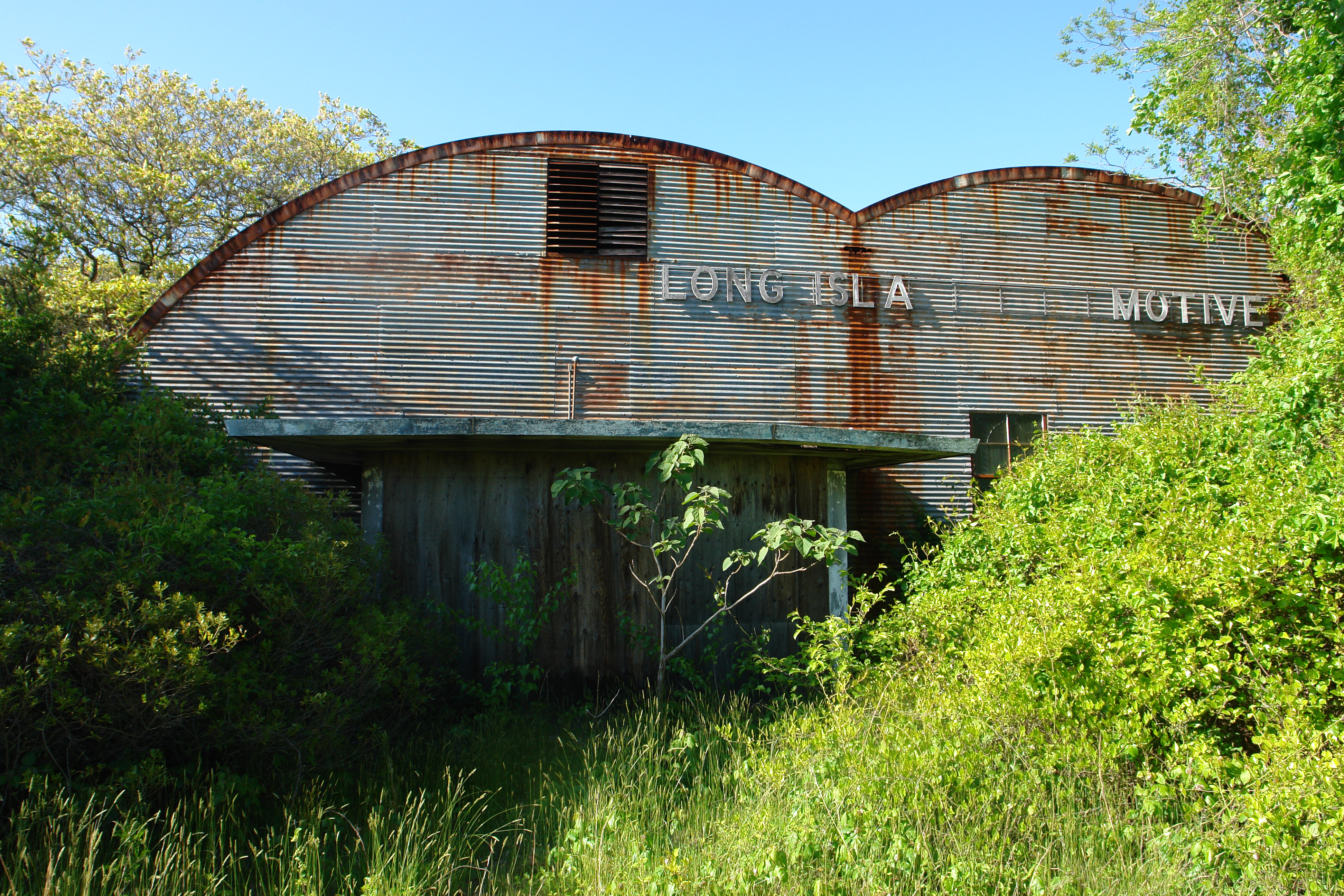 The ruins of the Long Island Automotive Museum on May 29, 2008