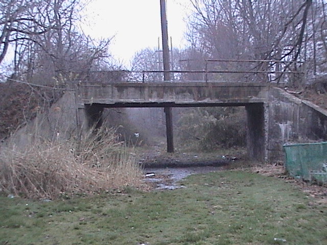The Old Courthouse Bridge over the Long Island Motor Parkway in Manhasset Hills