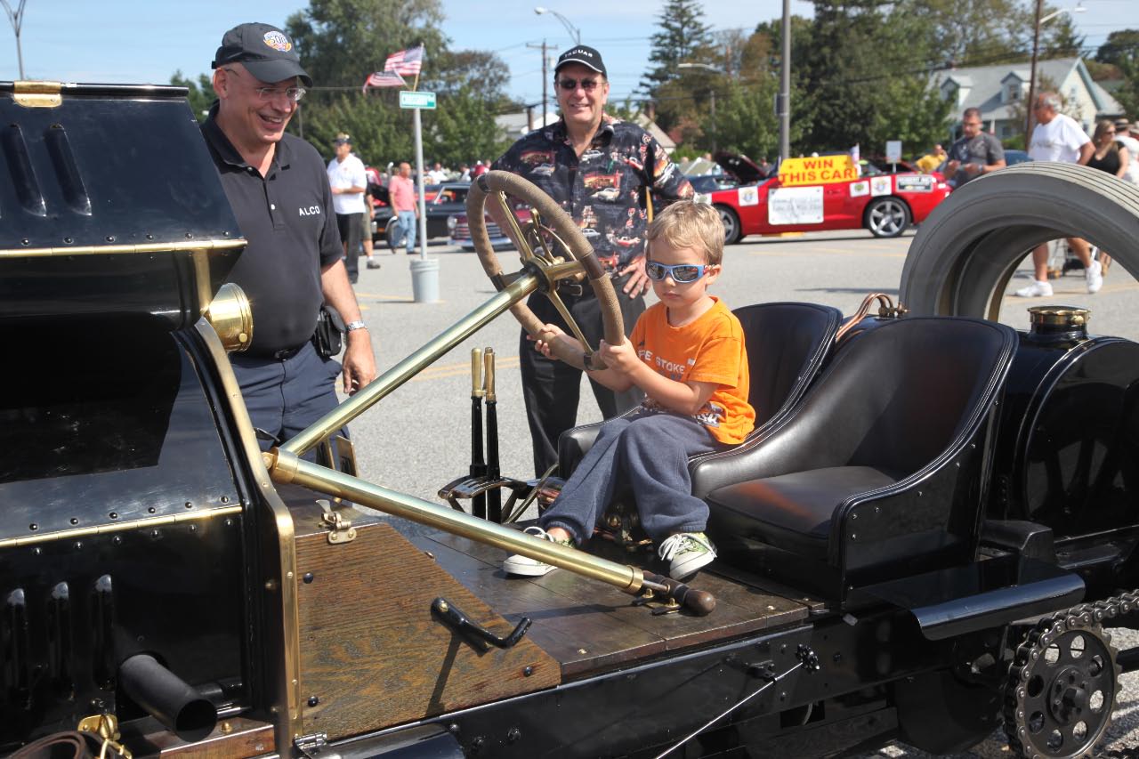 Vanderbilt Cup Races - Photos