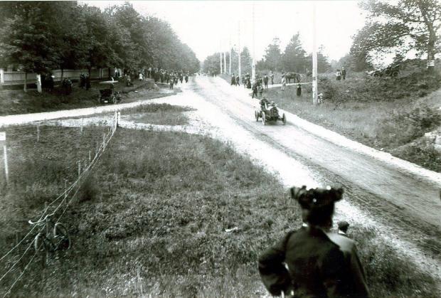 Update #1: Mystery Foto #34 Solved: Floral Park During the 1904 Vanderbilt Cup Race
