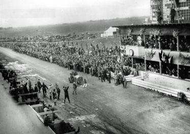 In Search of the Grandstand, Press Box/Officials Stand and Pits in Levittown