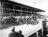 Article “The 1910 Vanderbilt Cup Race” by Peter Helck