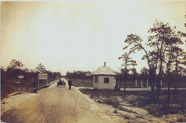 The Story of the “Four” Brentwood Toll Lodges (1911-1934)