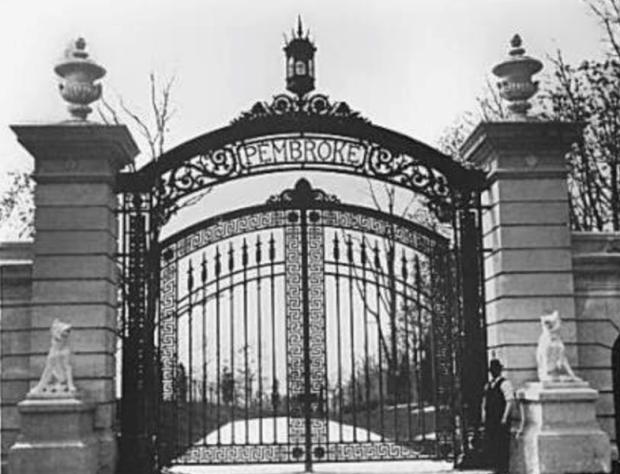 Search: The Stolen Gates of the Pembroke Estate