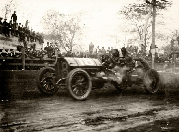 New photos of the 1910 Vanderbilt Cup Race Discovered