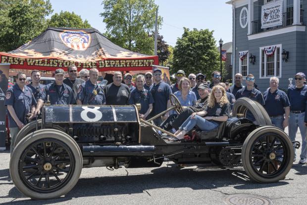 InstaGRAM Report: The Black Beast at the East Williston car show