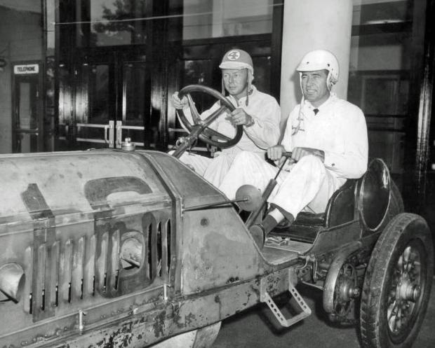 Mystery Foto #1 Solved: Jim Rathmann and Carroll Shelby at the 1960 Vanderbilt Cup Race