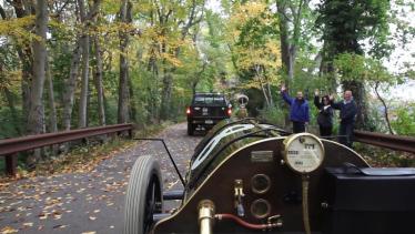 The “Sunday Drive” on the Motor Parkway in Queens