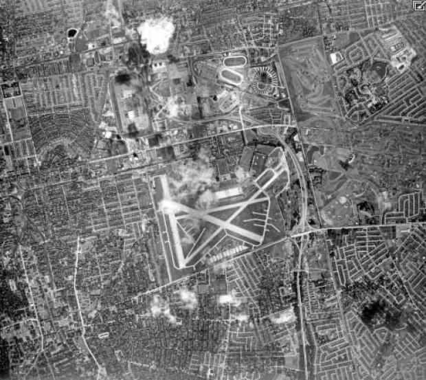 VanderbiltCupRaces.com Exclusive: Amazing Aerials from the Cradle of Aviation: #1 1956 Mitchel Field