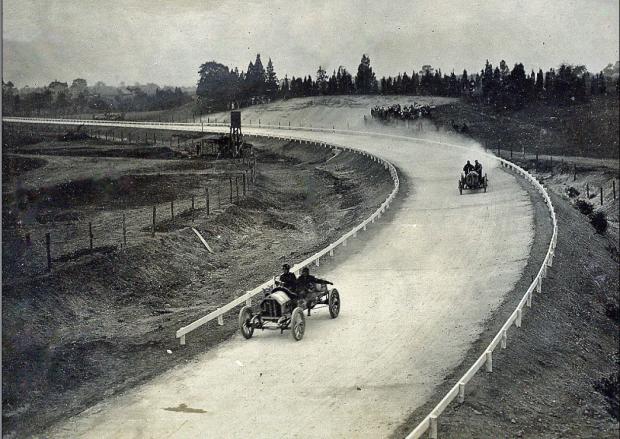 Mystery Foto #16 Solved: Two Winning Racers at the Plainview Road Curve in Bethpage