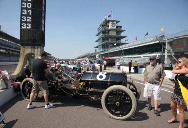 PressSnoop.com: Legendary Day at the Brickyard