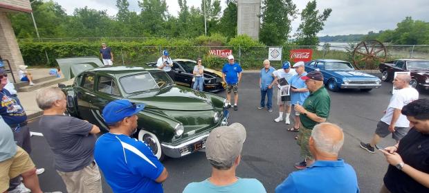 Highlights from the LI Buick Club’s Visit to the Waterfront in Roslyn Garage