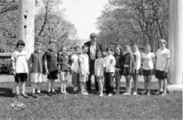 Garden City News “Quest Students are History Detectives”