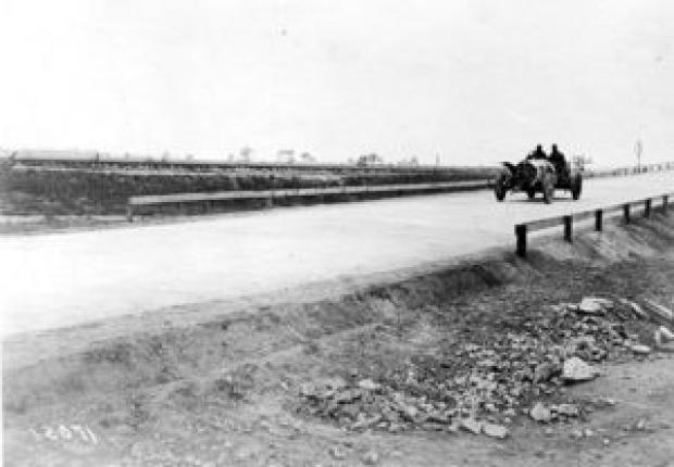 Queens Chronicle: Long Island Motor Parkway a revolutionary road