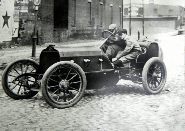 A Mystery Photo from the 1906 Vanderbilt Cup Race: The B.L.M. Racer