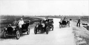 New York Times Article “First Auto Parkway: From Road to Ruin”, October 12, 2008