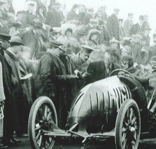 Mystery Foto #51 Solved: The #10 Renault at the Start of the 1905 Vanderbilt Cup Race
