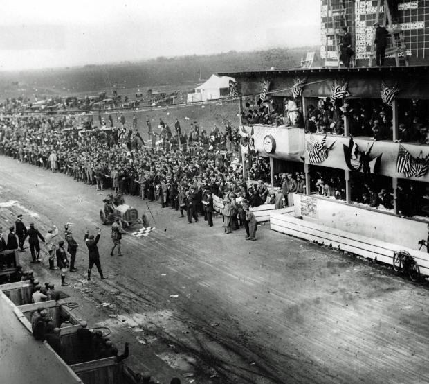 Motoring with Bob Barauskas: August 2008 Issue of Blue Smoke Newsletter