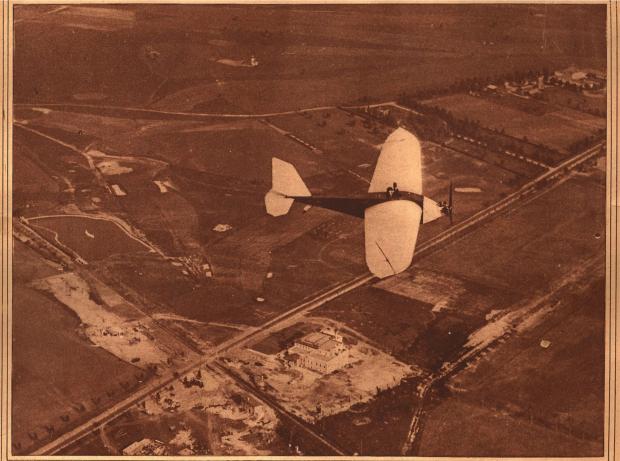 Mystery Foto #11 Revealed & Updated: Barbot’s Flying Flivver Over Merrick Avenue in 1923