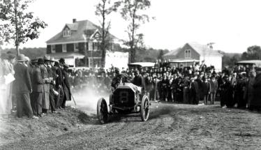 Then & Now: The Hairpin Turn in Old Westbury