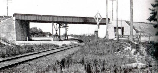 Kleiner’s Kolumn: Removal of the Central Avenue/LIRR Motor Parkway Bridge