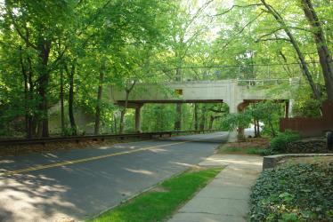 Video “The Queens Motor Parkway Bike Path”