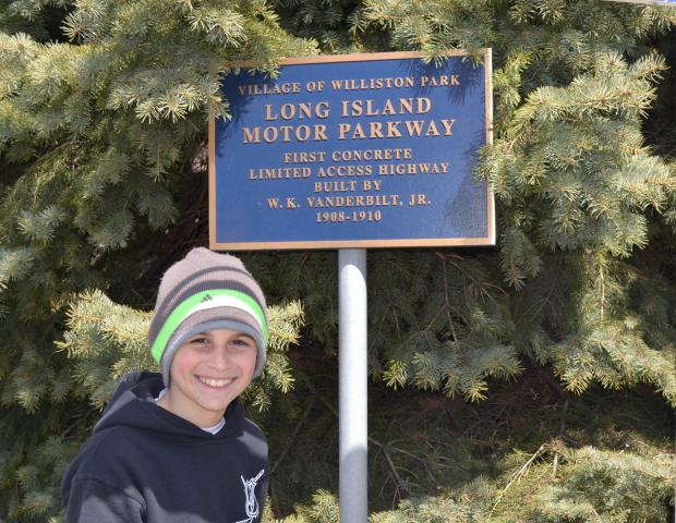 Sam & Dave’s “Excellent Motor Parkway Adventure” IV: Albertson to East Williston