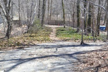 Sam & Dave’s “Excellent Motor Parkway Hike” VIII: Wheatley Heights & Dix Hills (Half Hollows Hills)