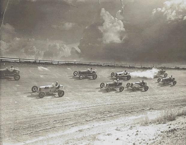 InstaGRAM Report: The Racing History of Deer Park Speedway