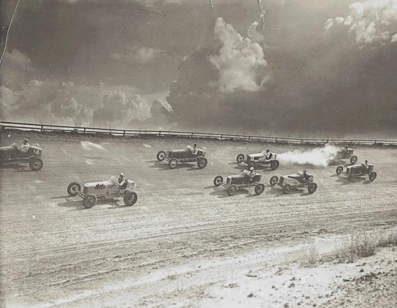 InstaGRAM Report: The Racing History of Deer Park Speedway / Speedrone