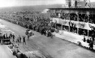 Film “Old 16 Locomobile”