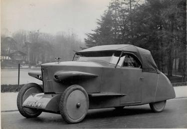 Greg O’s Garage; A New Series From the Helck Family Collection: Strange and Unusual Cars #1: 1925 Forostovsky-Bignan