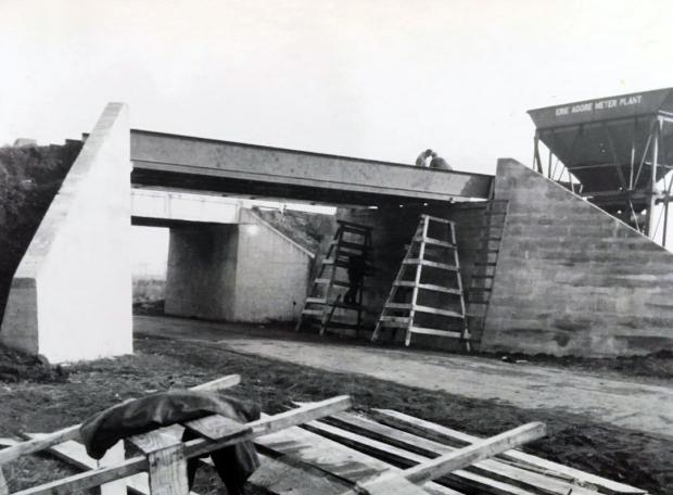 Updated: Mystery Foto #17 Solved: The Meadowbrook Polo Club Bridge over the Motor Parkway