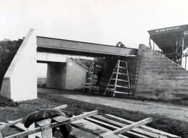 Updated: Mystery Foto #17 Solved: The Meadowbrook Polo Club Bridge over the Motor Parkway