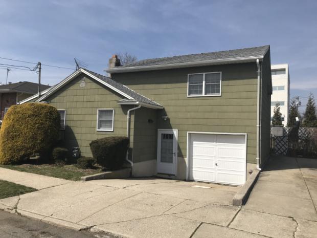 Sam & Dave’s “Excellent 2019 Vanderbilt Day”- #7 Mineola & Carle Place