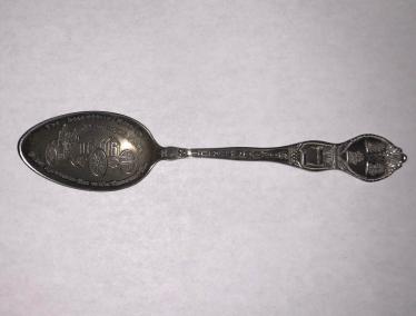 Vanderbilia: The Old 16 Locomobile Spoon
