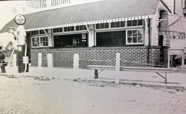 VanderbiltCupRaces.com Exclusive: Then & Now- The First Parkway Fast Food Restaurant