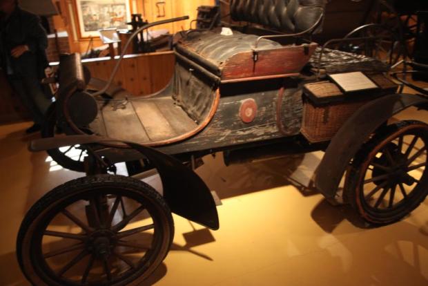 Found: An Unrestored 1905 Oldsmobile Curved Dash Runabout