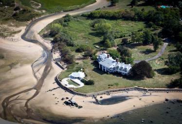 Inspiration for the Mansions of “The Great Gatsby” & The Hempstead House Screening Gala
