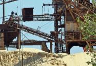 VanderbiltCupRaces.com Exclusive:&nbsp; New Evidence of the Melville Sand Pits Motor Parkway Bridge