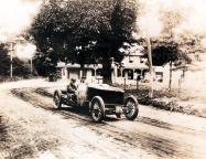 Mystery Foto #58 Solved: The White Steamer at Bulls Head Corner in Greenvale in 1905