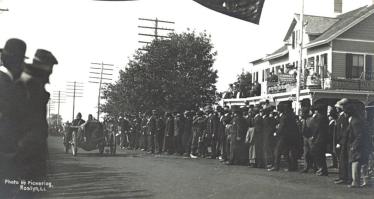 Five More Vanderbilt Cup Race Photos from the Pickering Collection