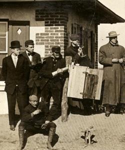 Timing the 1904 Vanderbilt Cup Race