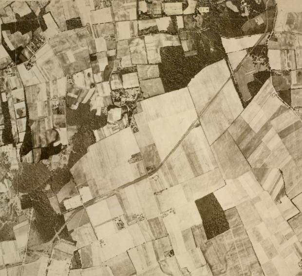 Mystery Friday Foto #19 Solved: A Motor Parkway Aerial in Glen Oaks, Queens