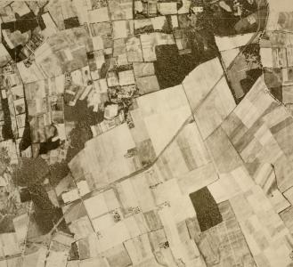 Mystery Friday Foto #19 Solved: A Motor Parkway Aerial in Glen Oaks, Queens
