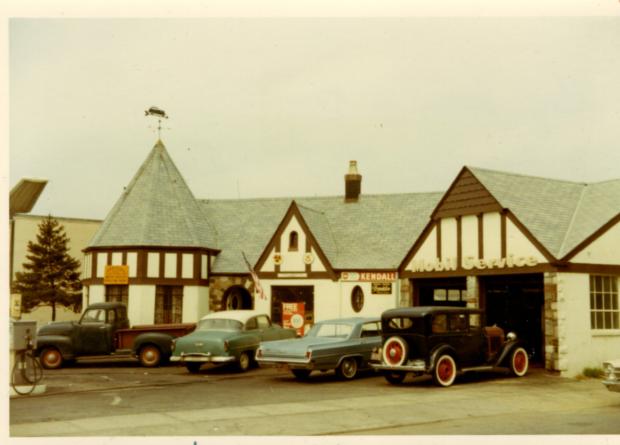 Mystery Foto #15 Solved: The Former Jondol Service Station on Jericho Turnpike in Mineola